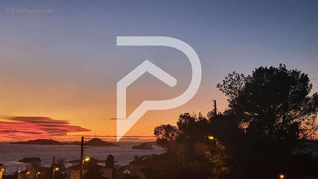 Appartement à MARSEILLE-7E