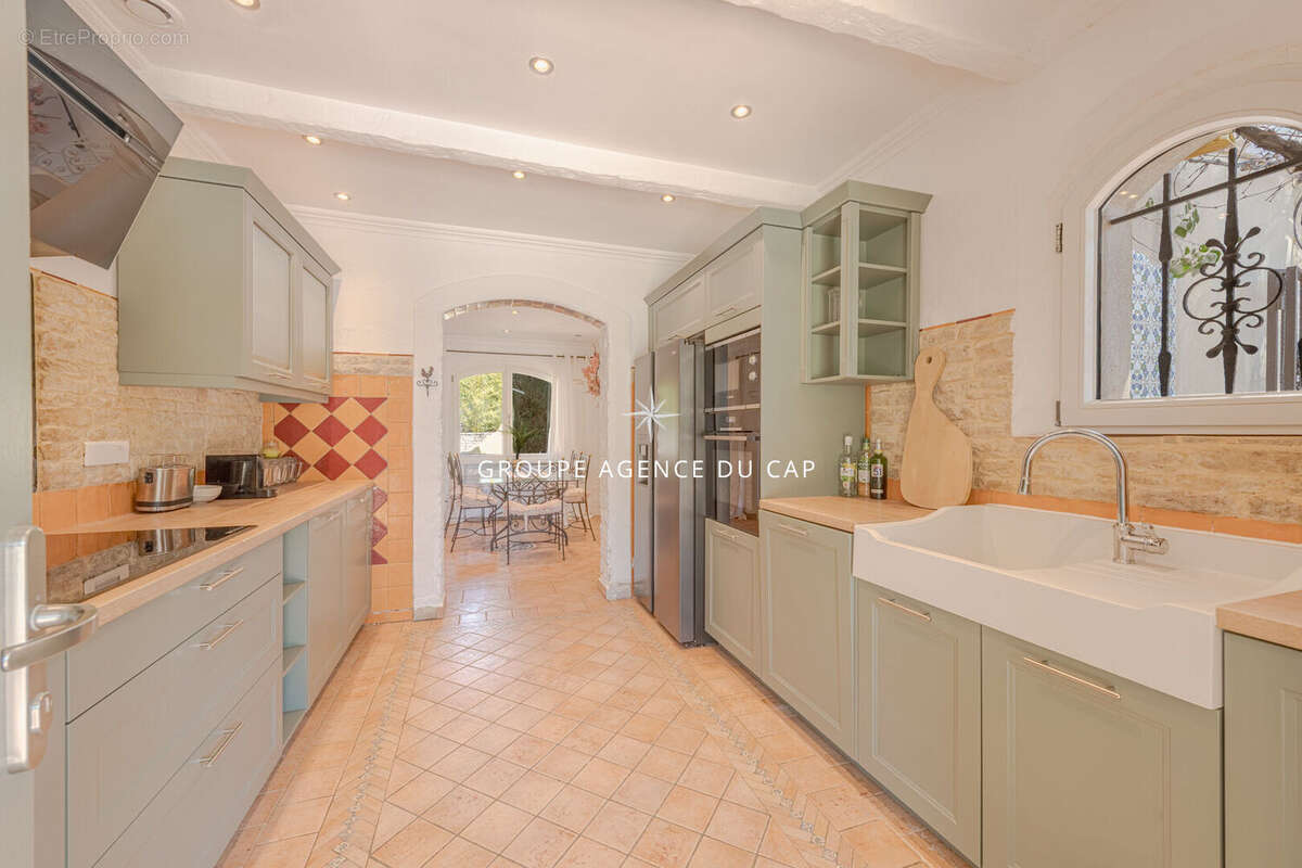 Saint raphael valescure villa 6 pieces avec piscine - photo 7