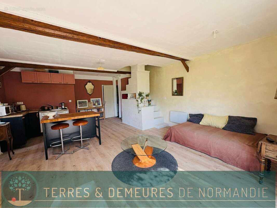 Maison à LIEUREY