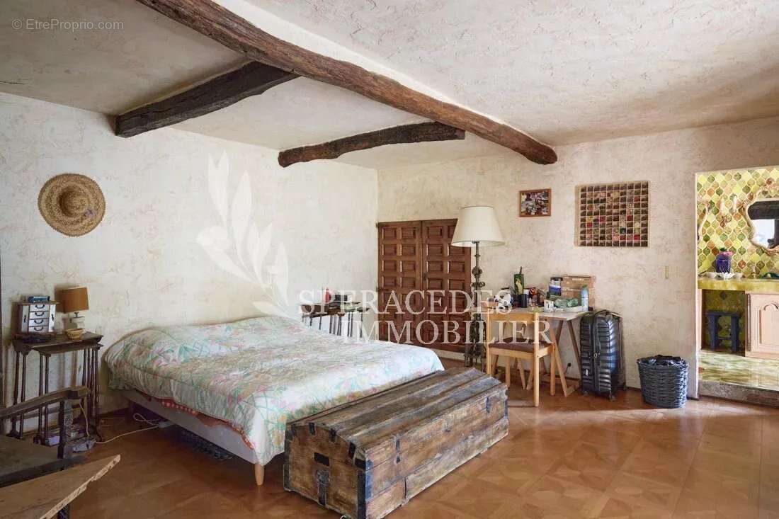 Saint-Vallier-de-Thiey - Superbe maison familiale - photo 10