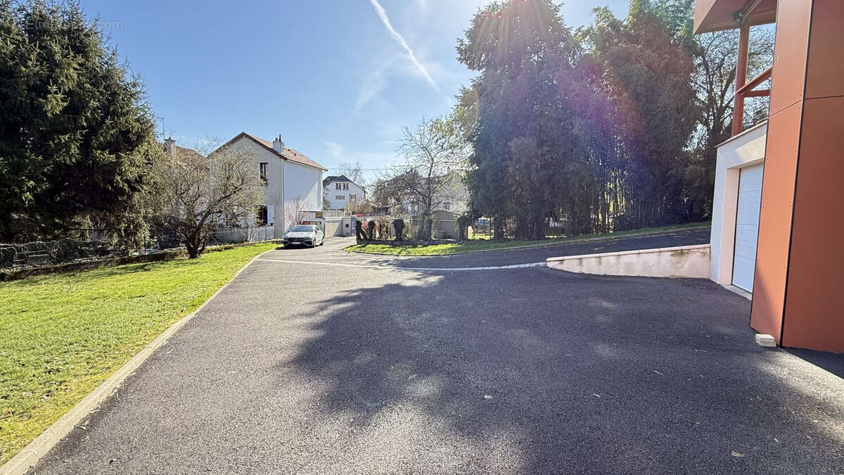 Autre à BELLERIVE-SUR-ALLIER