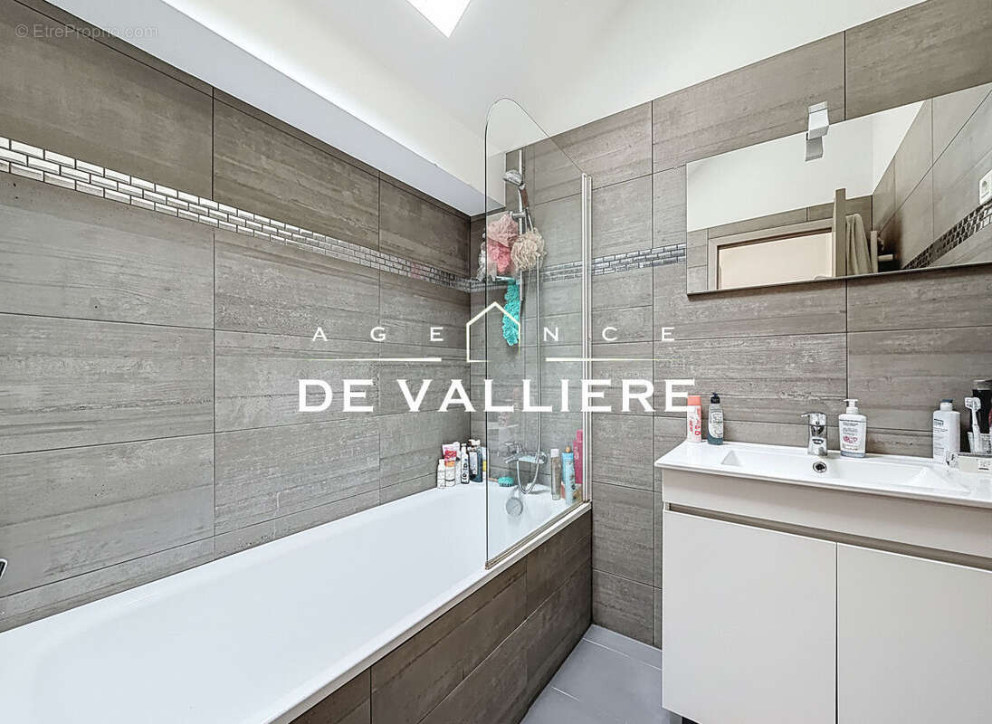 Maison à NANTERRE