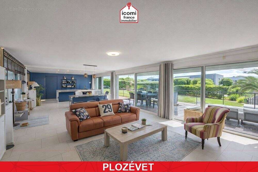 Maison à PLOZEVET