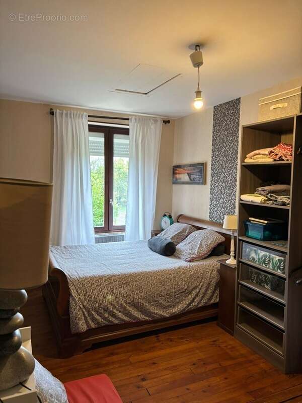 Maison à DANGE-SAINT-ROMAIN