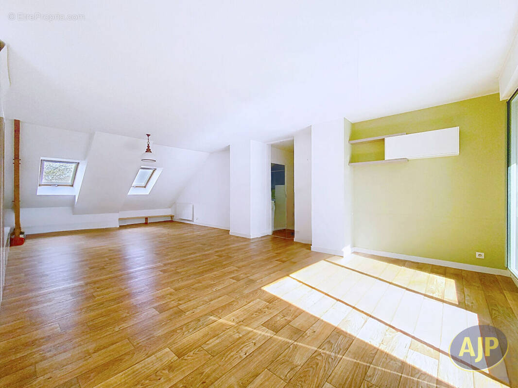 Appartement à PACE