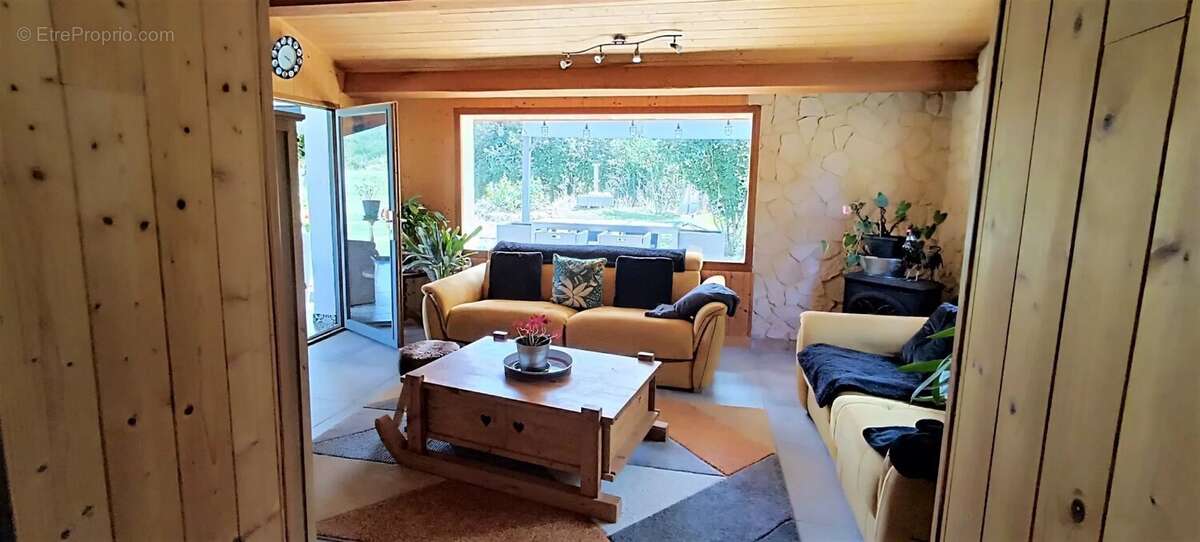 Maison à LA CHAPELLE-EN-VERCORS