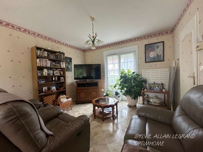 Maison à BIACHE-SAINT-VAAST