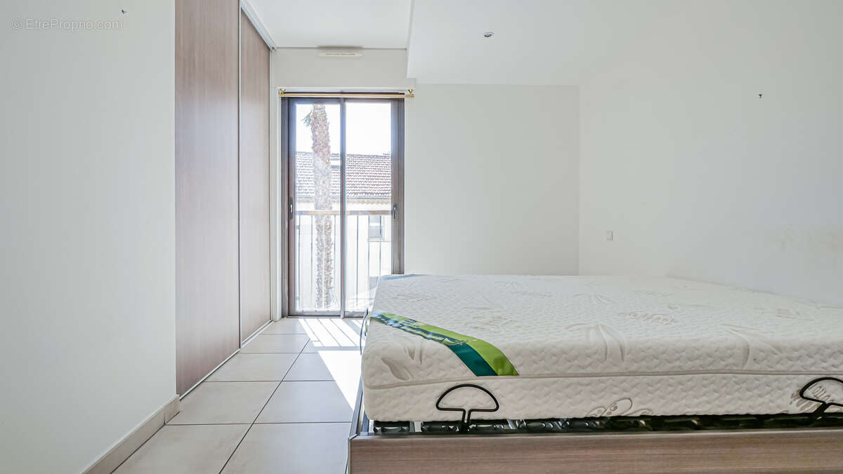 Appartement à HYERES