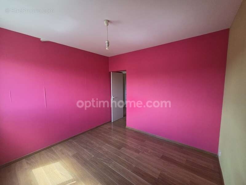 Appartement à BELLEVILLE-SUR-MEUSE