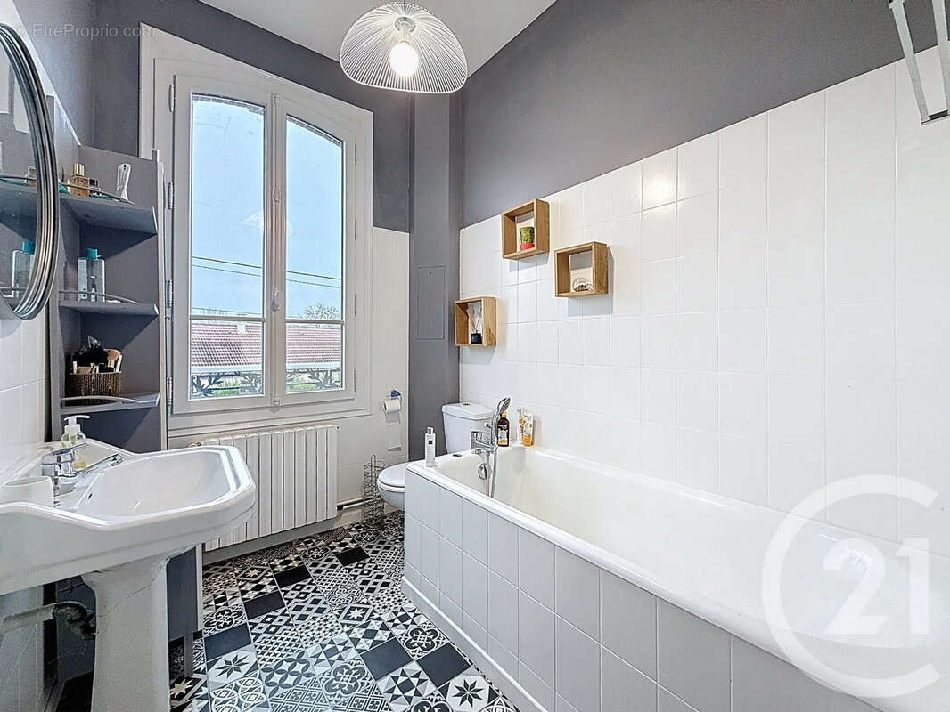 Maison à VILLIERS-SUR-SEINE