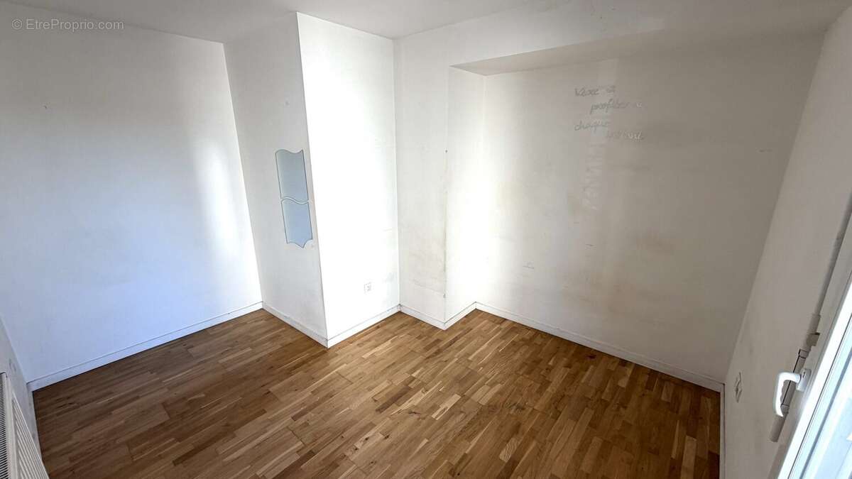 Appartement à LE BOURGET