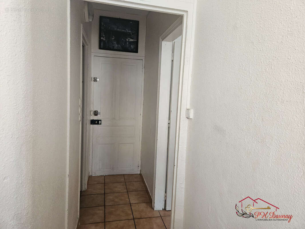 Appartement à LES SALLES-DU-GARDON