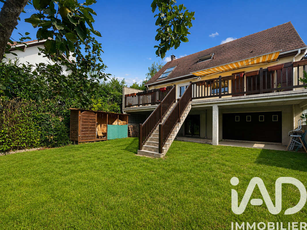Photo 2 - Maison à MONTFERMEIL