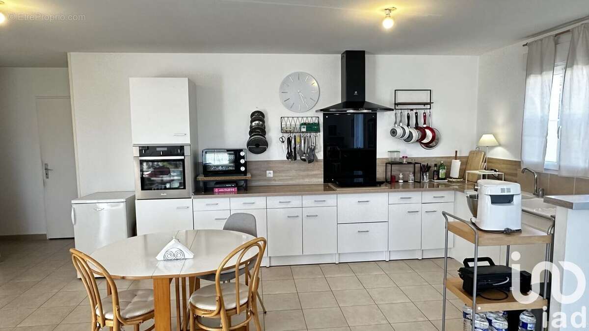 Photo 3 - Maison à CHAMPAGNOLLES