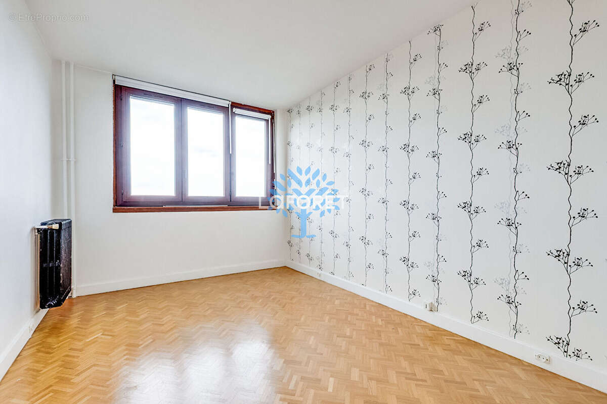 Appartement à FONTENAY-SOUS-BOIS