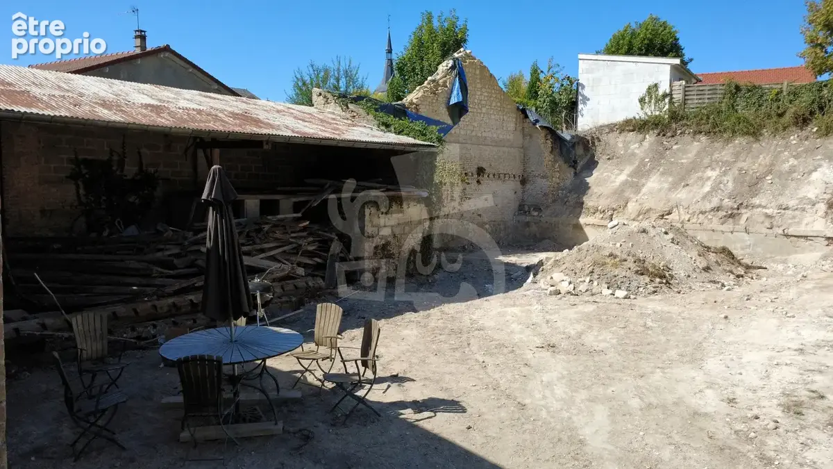Terrain / Hangar sur parcelle de 632 m2 - photo 2