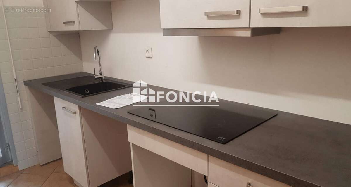 Appartement à MANDELIEU-LA-NAPOULE