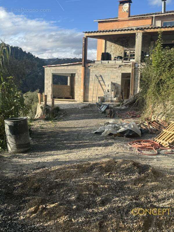 Appartement à L&#039;ESCARENE