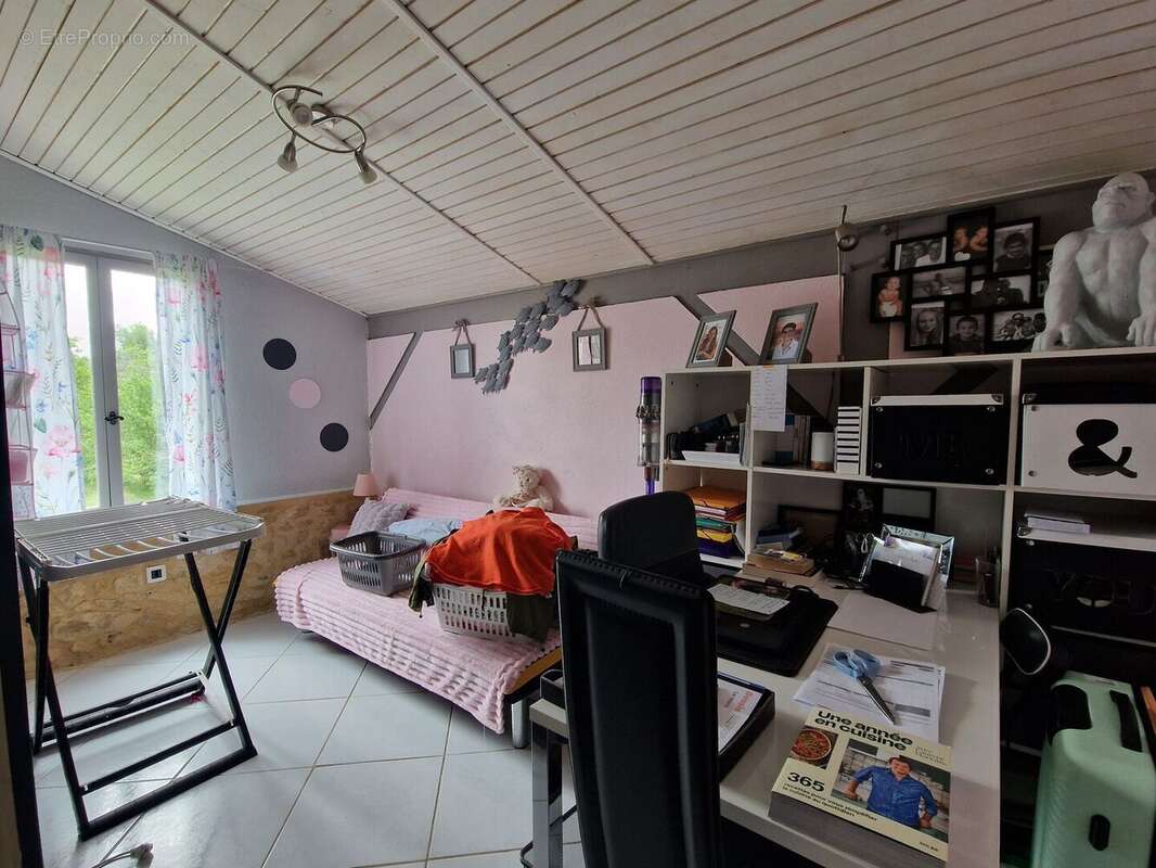 Ch3 - Maison à COUX-ET-BIGAROQUE