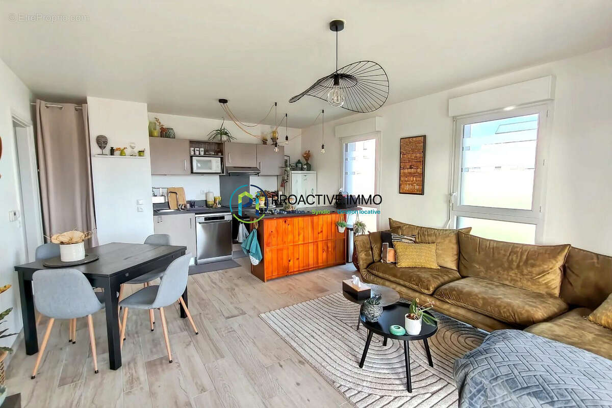 Appartement à VILLENAVE-D'ORNON