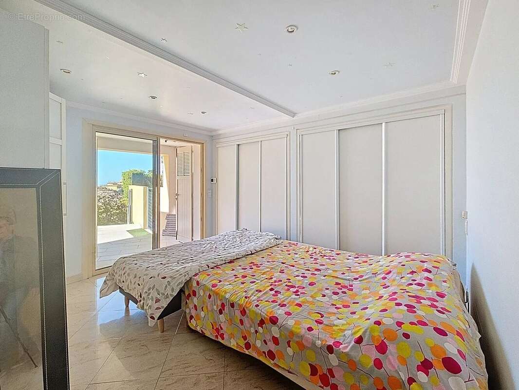 Maison à CAGNES-SUR-MER