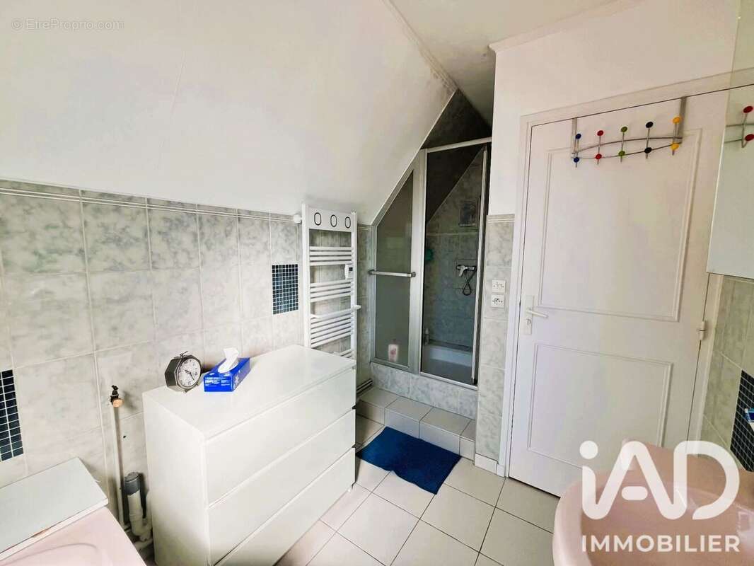 Maison 110 m² à Allouagne  - photo 9