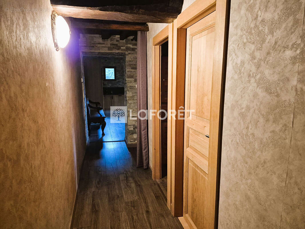 Maison à BAILLESTAVY