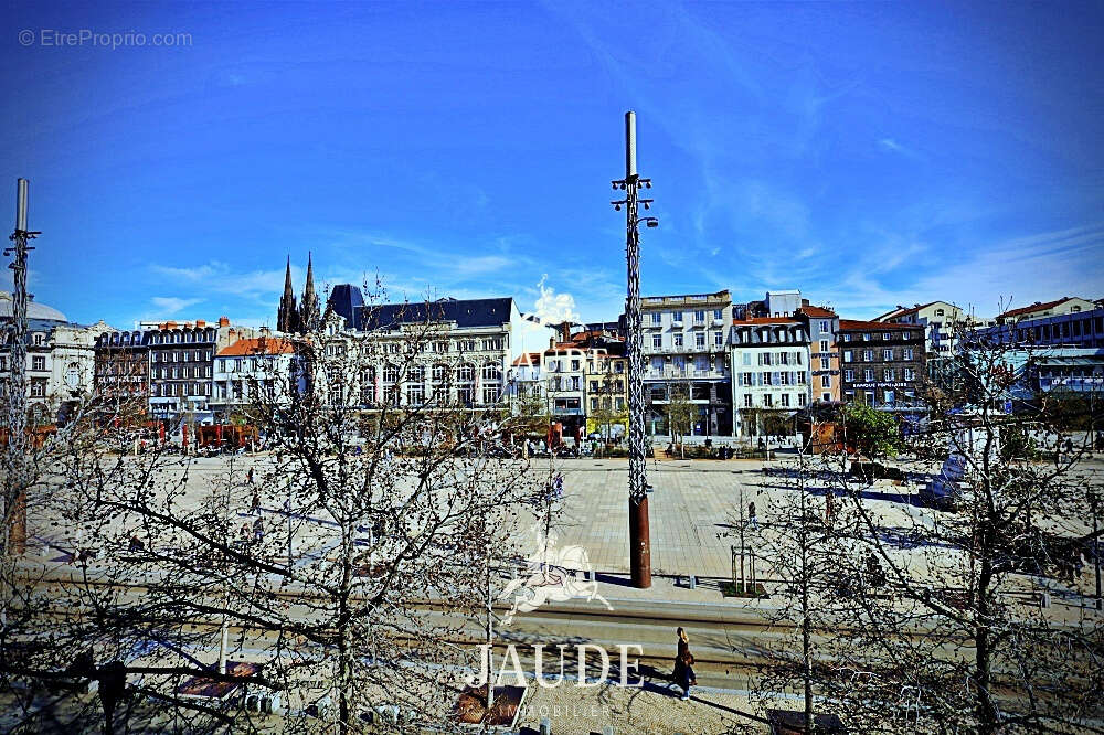 A vendre spacieux appartement place de jaude - photo 9