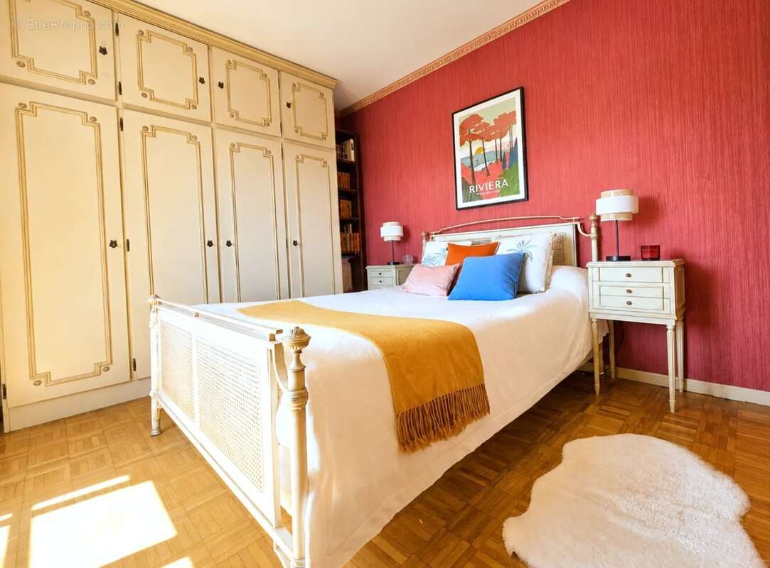 Appartement à HYERES