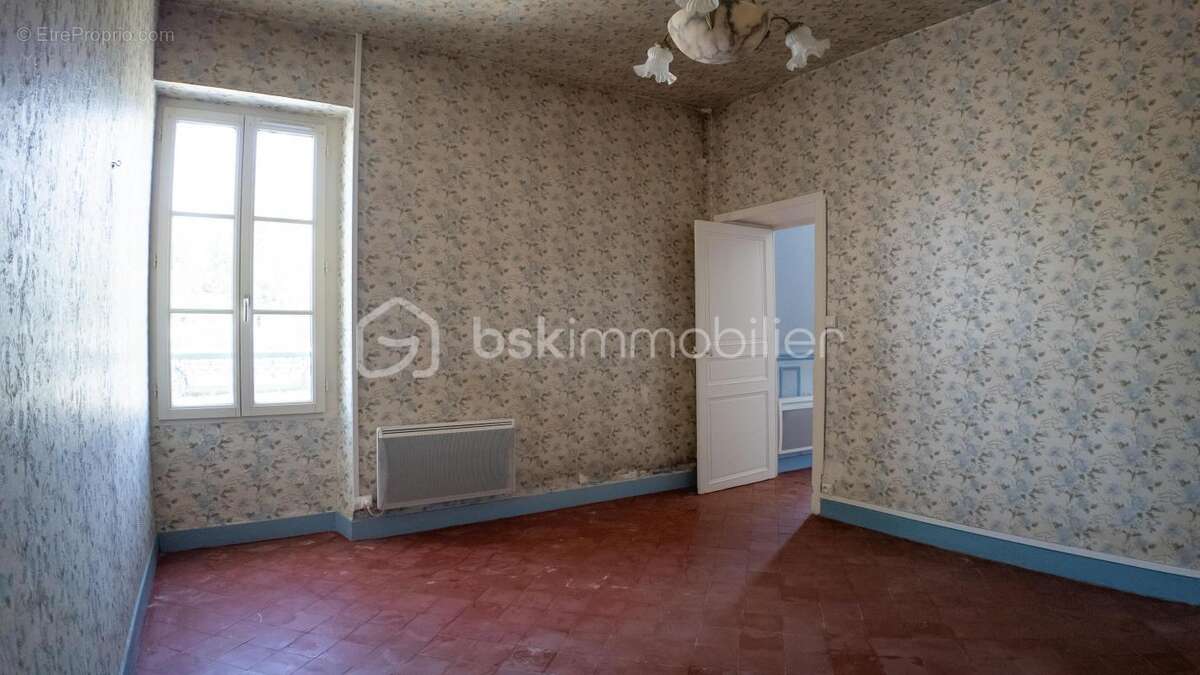 Maison à ARGENVIERES