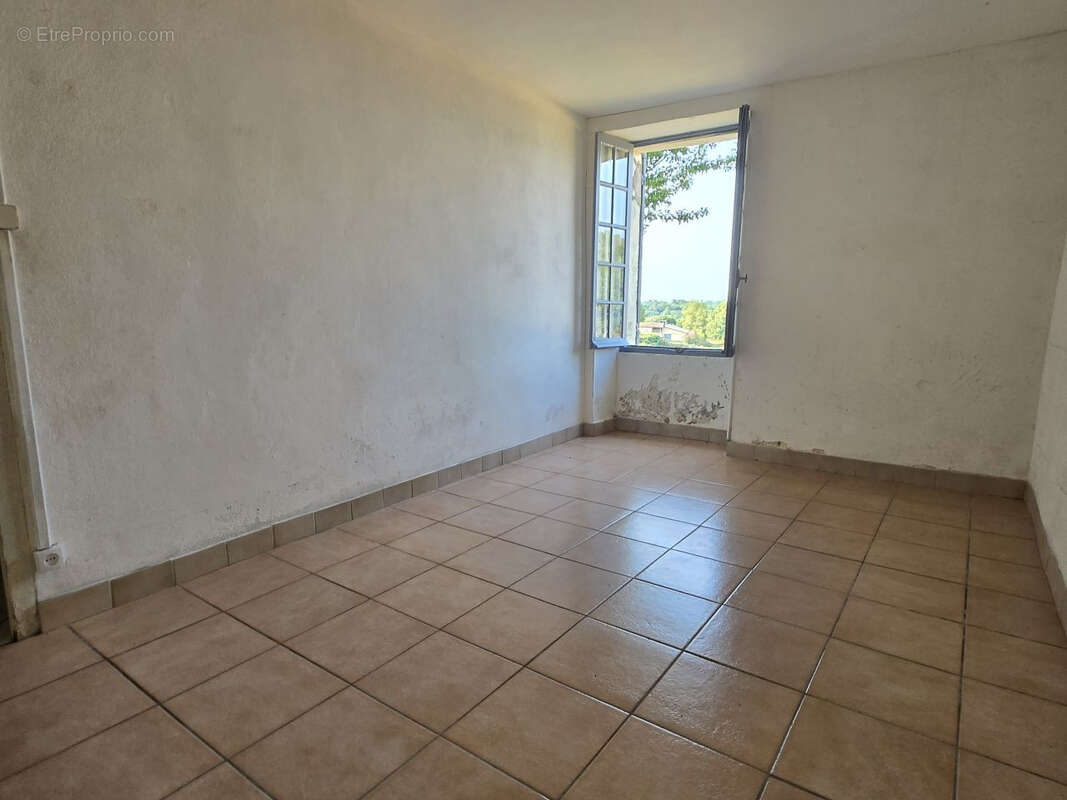 Maison à VILLAMBLARD