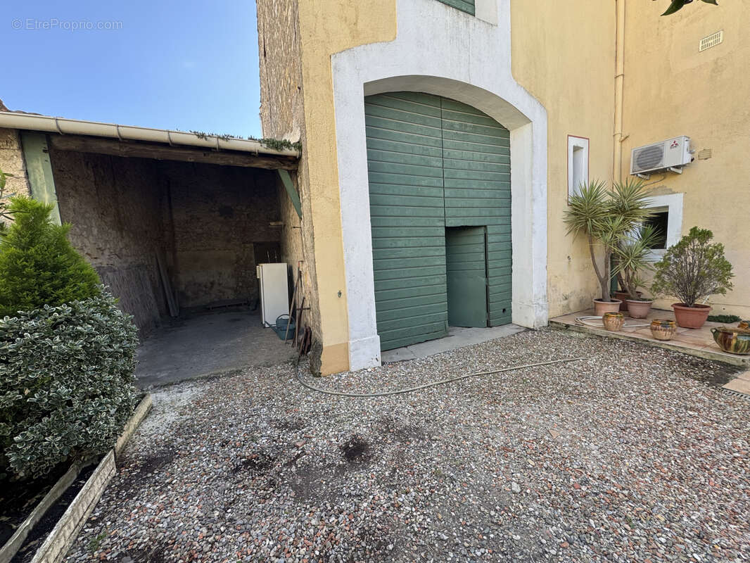 Maison à COURSAN