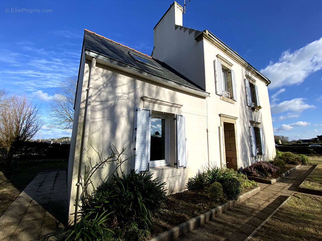 Maison à CONFORT-MEILARS