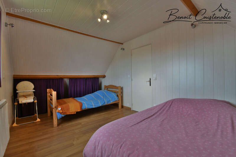 Venoy - Maison 103 m² - 4 chambres - Sous-sol total - Garage indépendant - Terrain 739 m² - photo 13