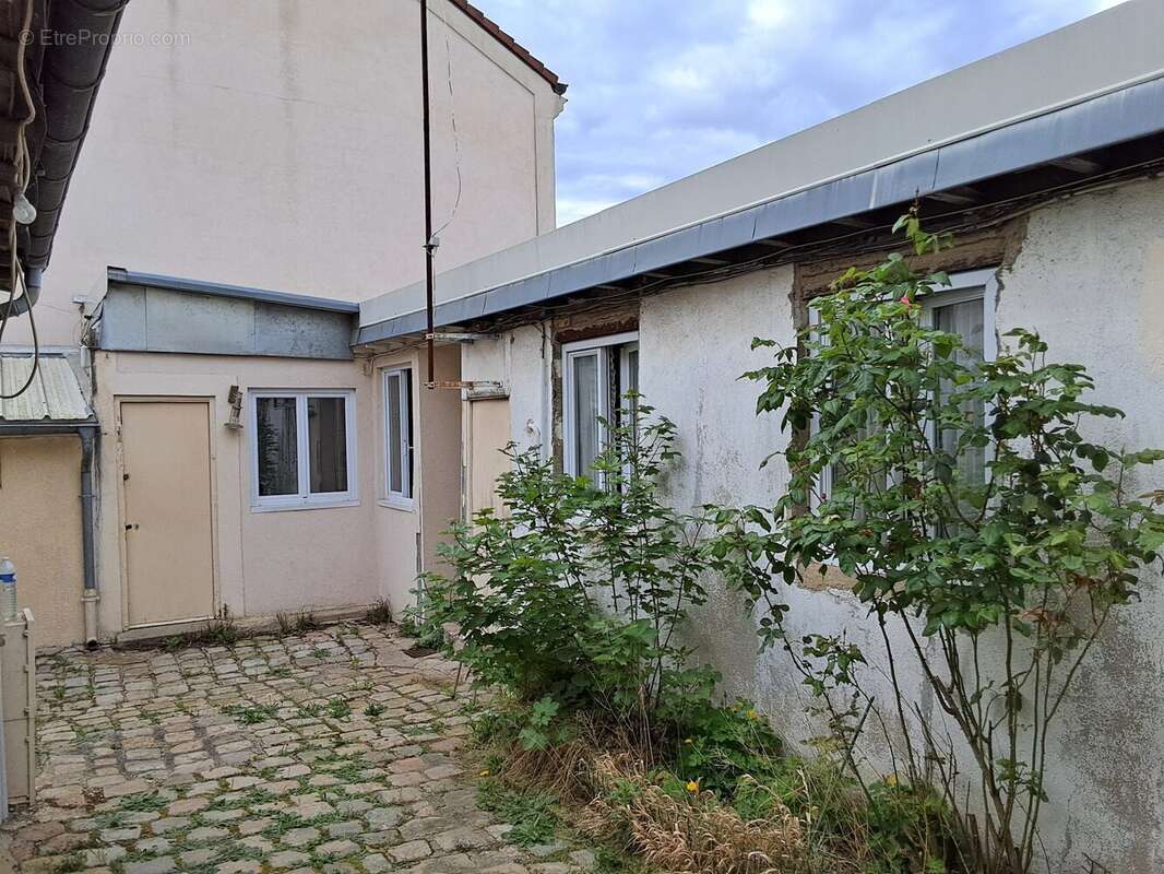 Appartement à RUEIL-MALMAISON