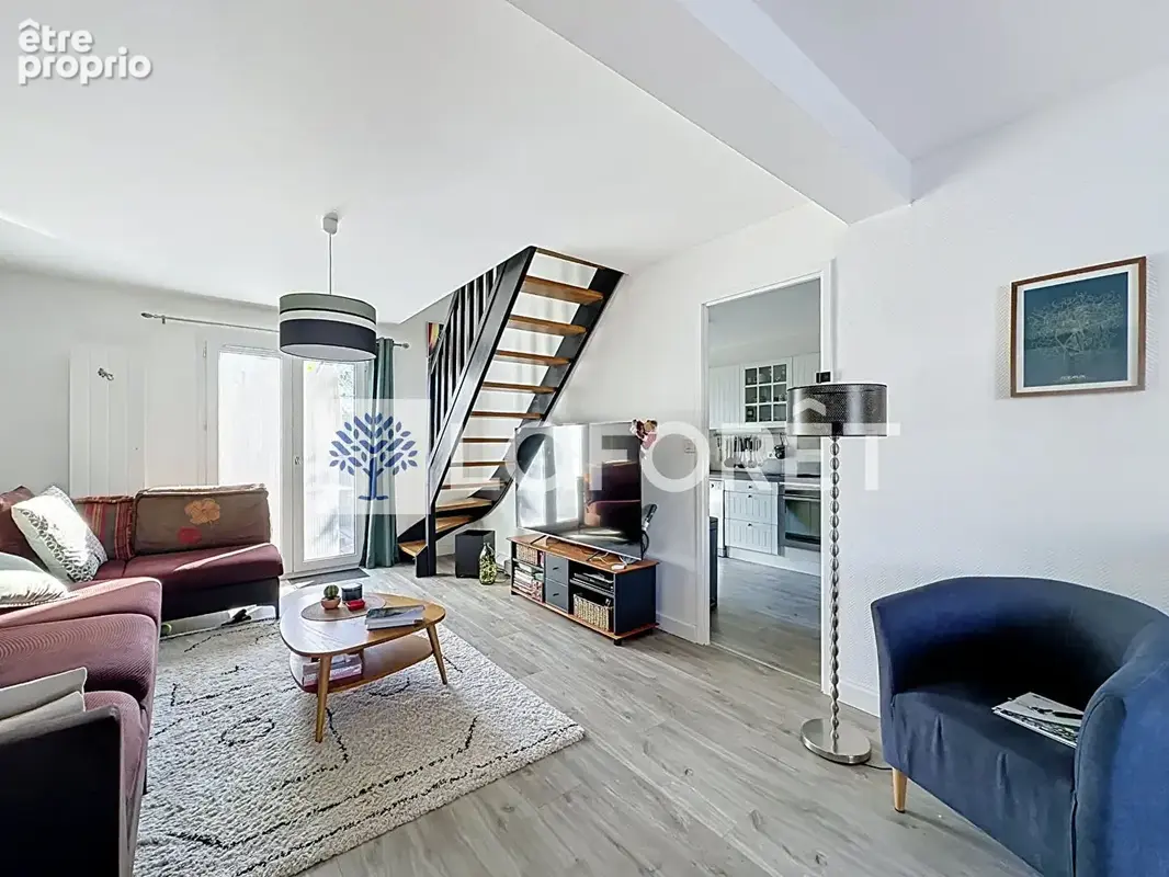 A vendre - Maison proche Bressuire - photo 1