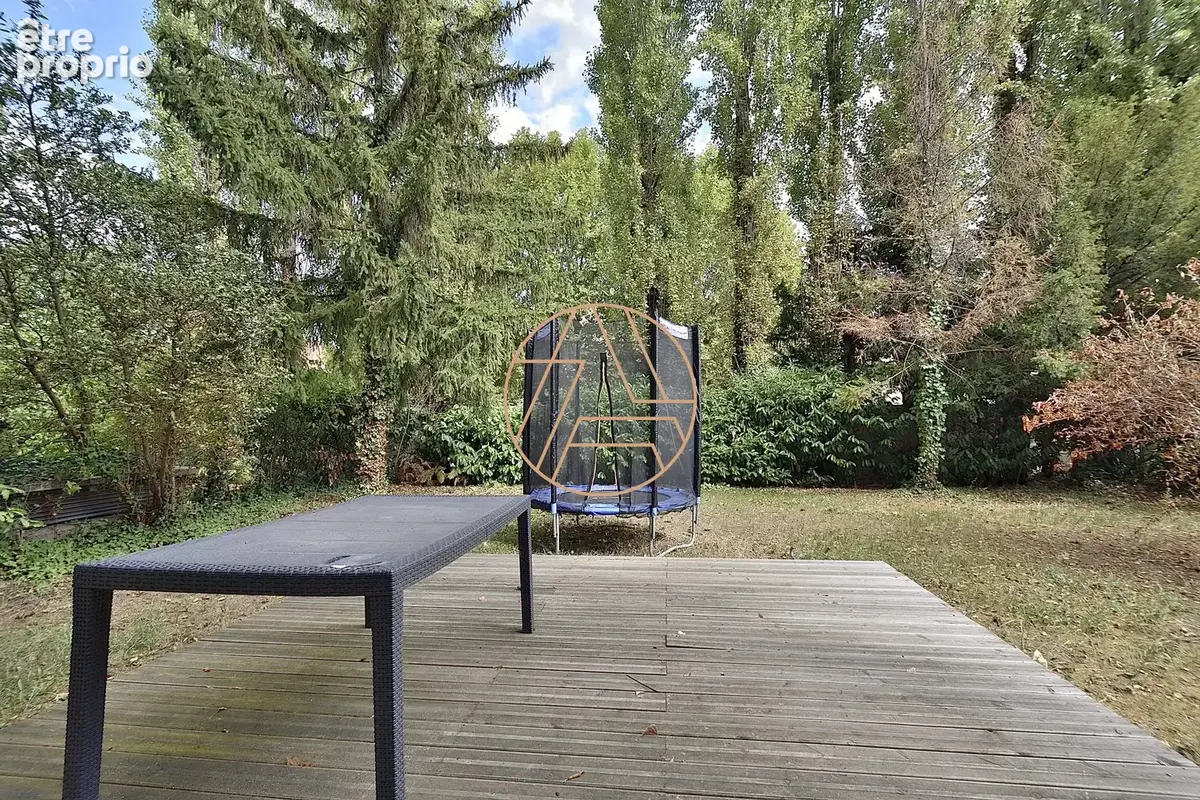Appartement à SAINT-MAUR-DES-FOSSES