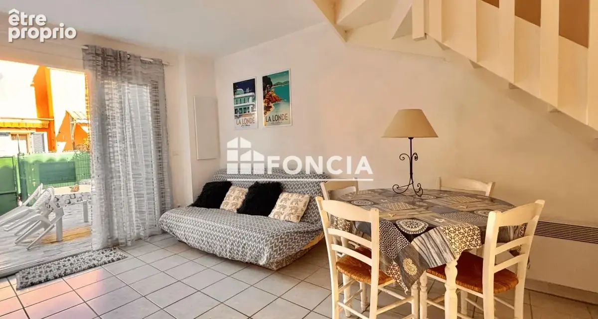 Maison à LA LONDE-LES-MAURES