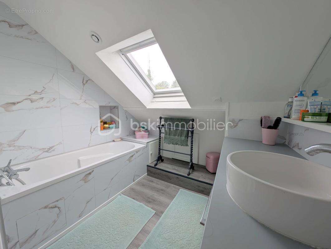 Esprit campagne chic - Octeville-sur-mer - 4 chambres - DPE B - photo 16