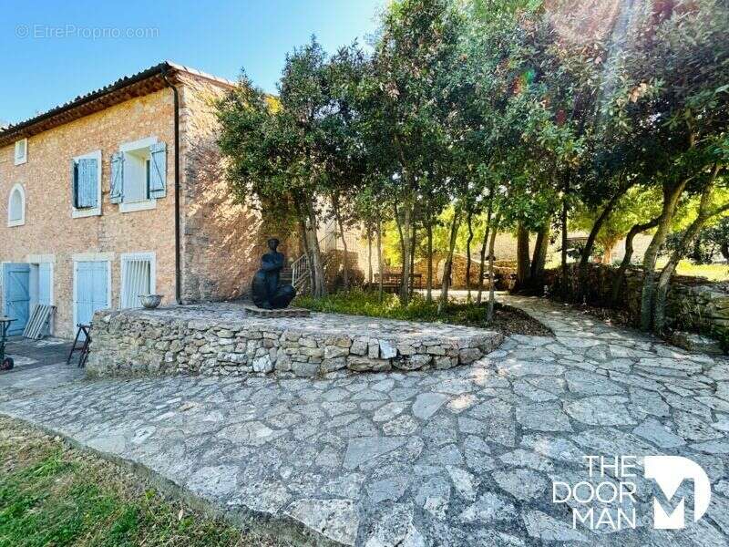 Propriété 83340 - photo 25