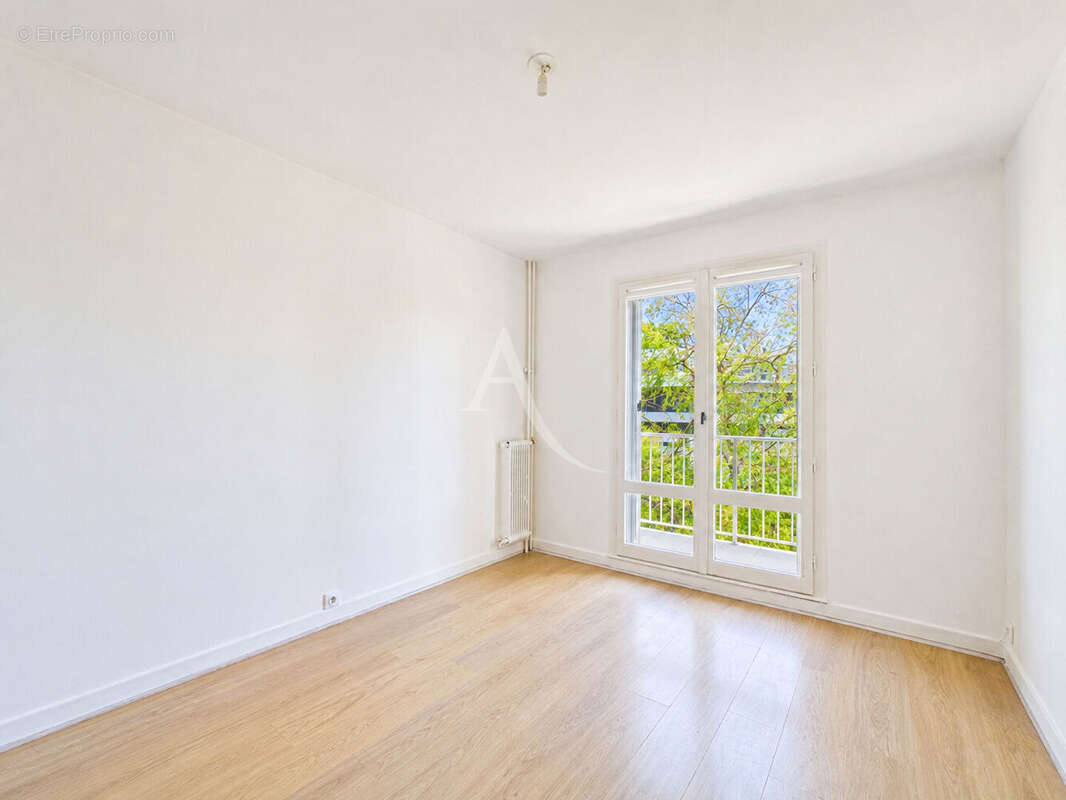 Appartement Sucy En Brie 2 pièce(s) 45.41 m2 - photo 3