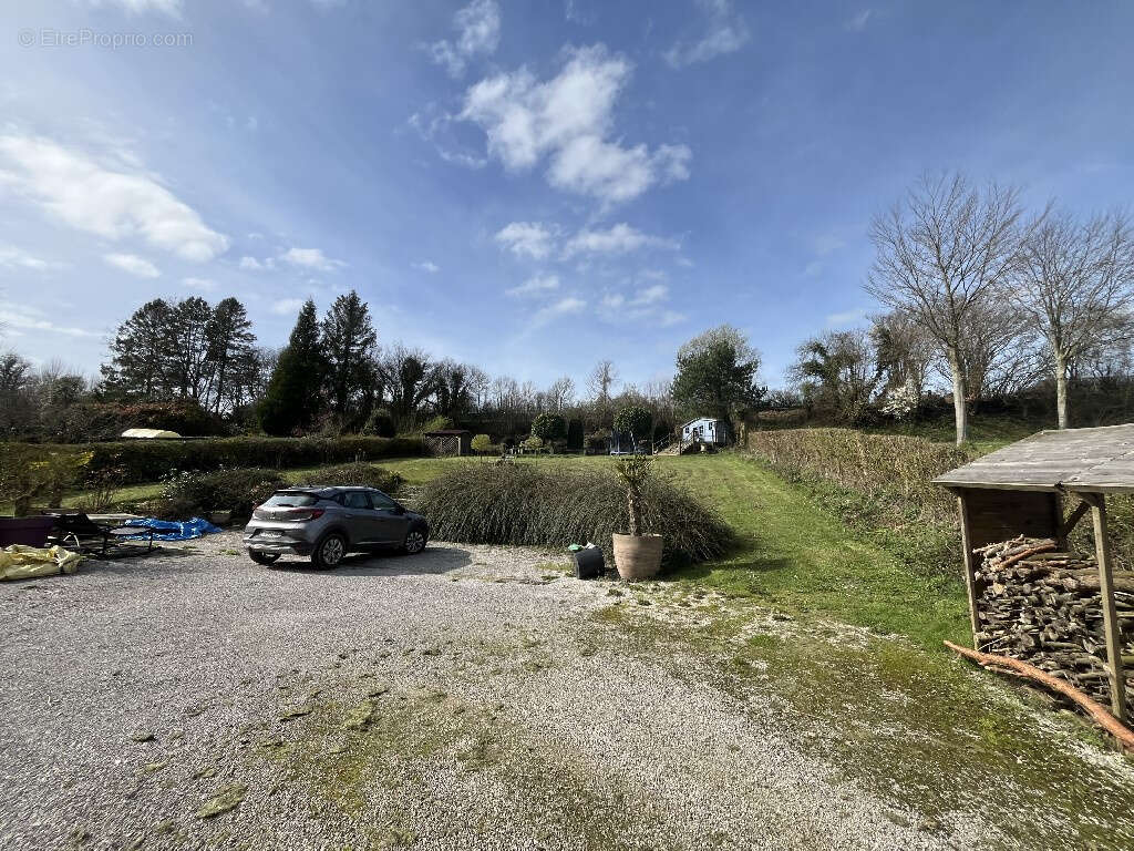 Maison à WAMBERCOURT