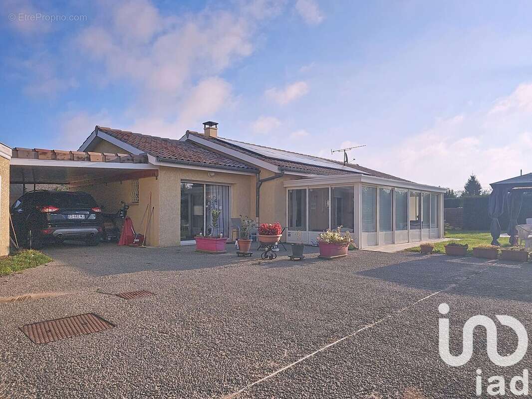 Photo 2 - Maison à SAINT-PIERRE-DE-BOEUF