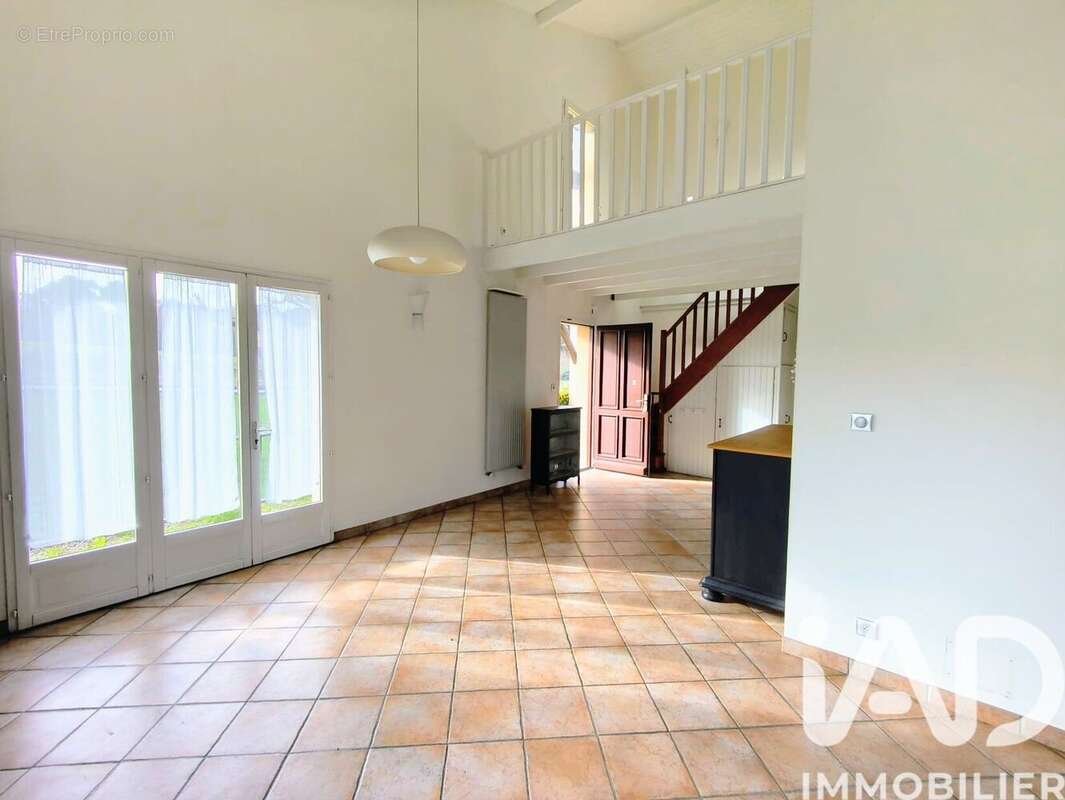 Photo 2 - Maison à EYSINES