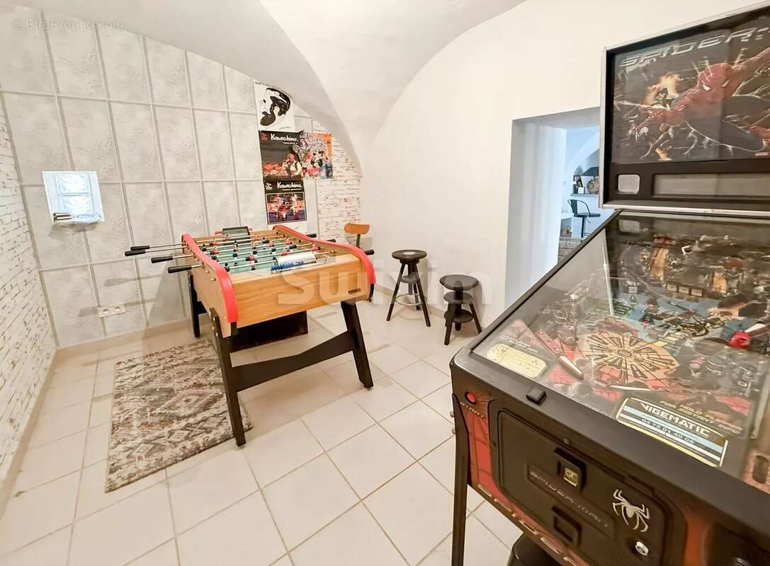 Maison à SAINT-MARCEL-LES-SAUZET