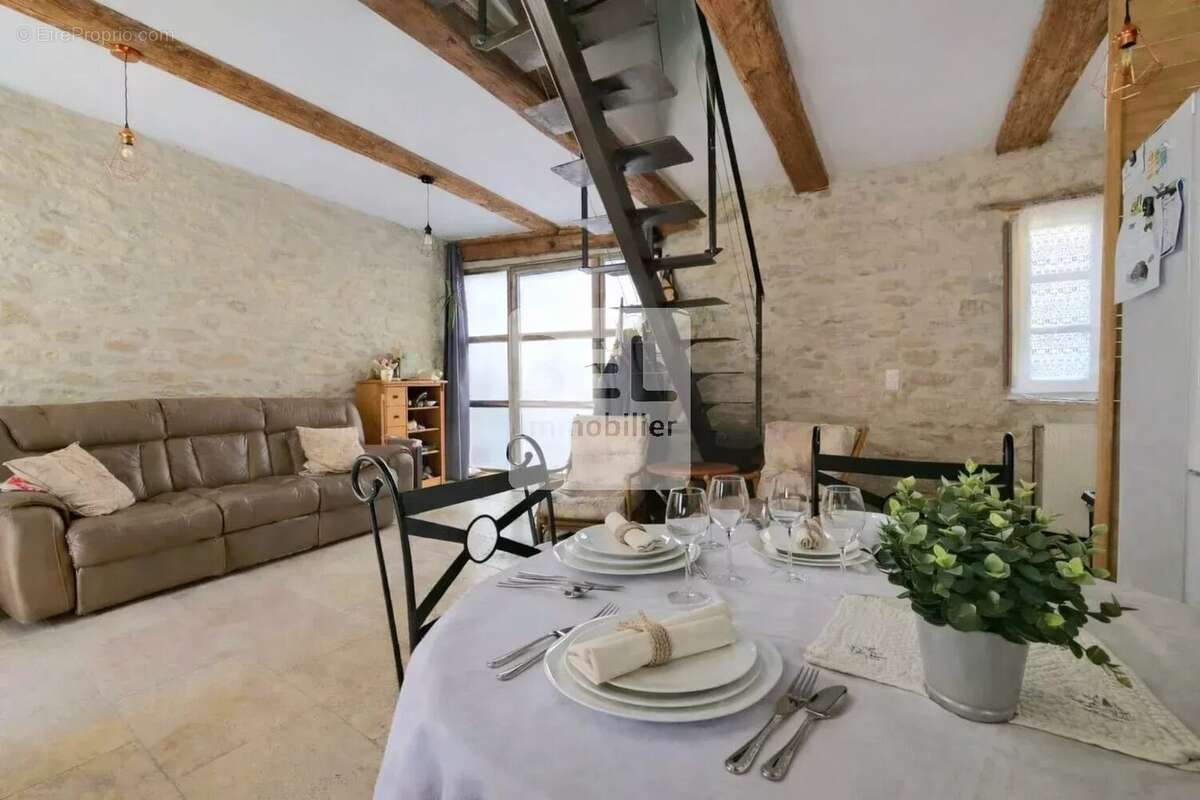 Maison à VILLENEUVE-LES-AVIGNON