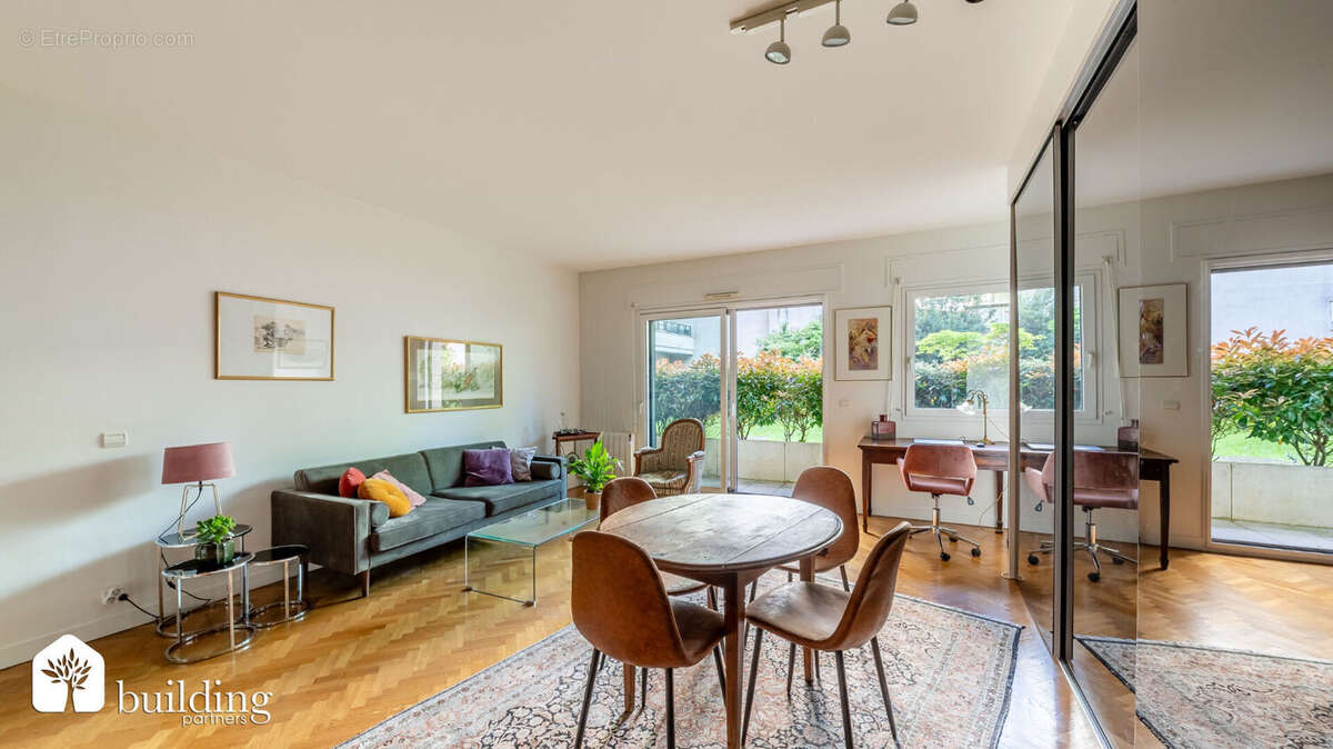 Appartement à LEVALLOIS-PERRET