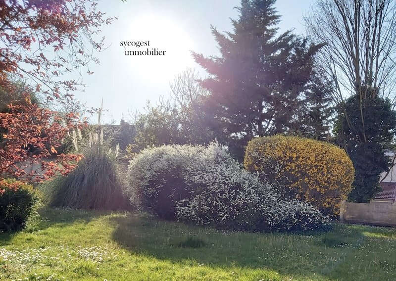 Appartement à BONDY