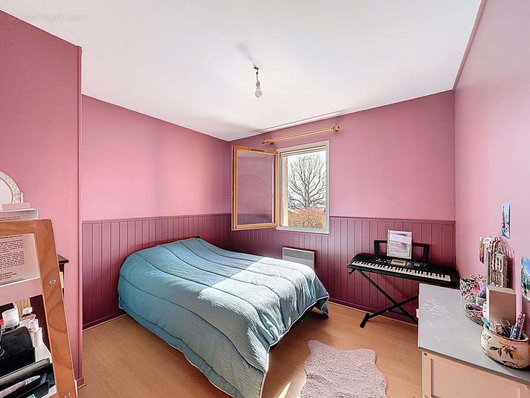 Maison à CHAZAY-D'AZERGUES