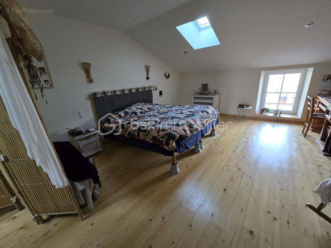 Maison à CELLES-SUR-BELLE